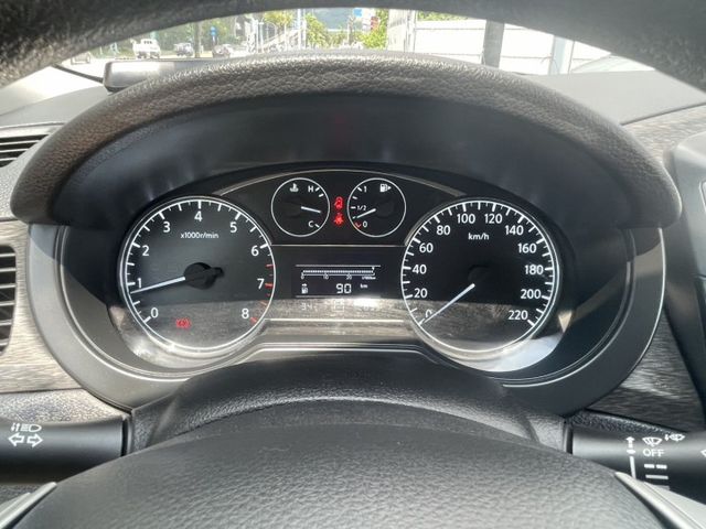 全車環景 盲點偵測 Carplay 自動大燈 頂配 I-Key  第5張相片