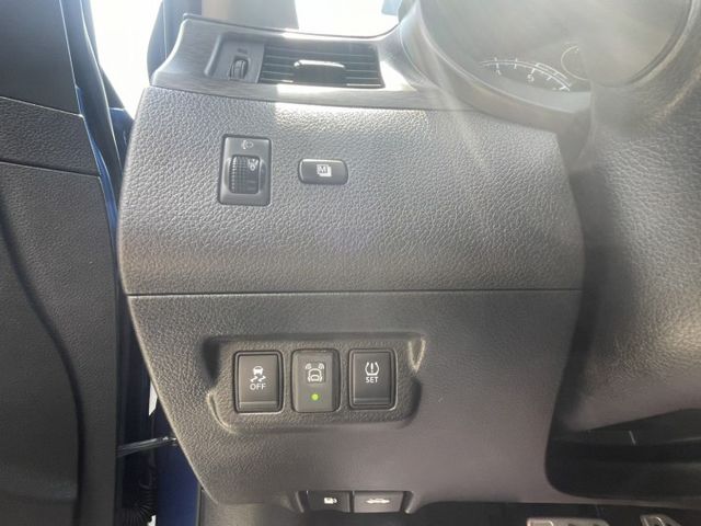 全車環景 盲點偵測 Carplay 自動大燈 頂配 I-Key  第17張相片