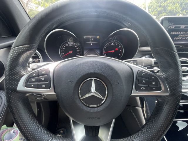 認證車  中華賓士總代理  一手車  全原廠保養  原版原漆  23P  環景  Carplay   黑內飾  第4張相片