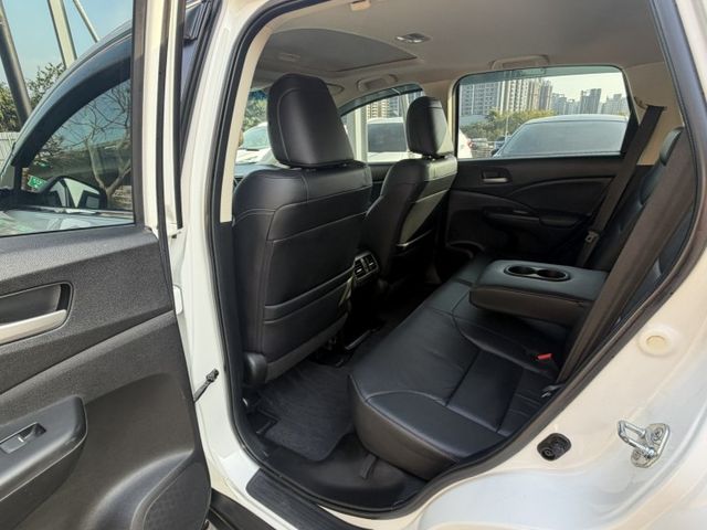 2.4cc最頂配 S版 4.5代小改款 全車原版件 白色 僅跑16萬  第11張相片