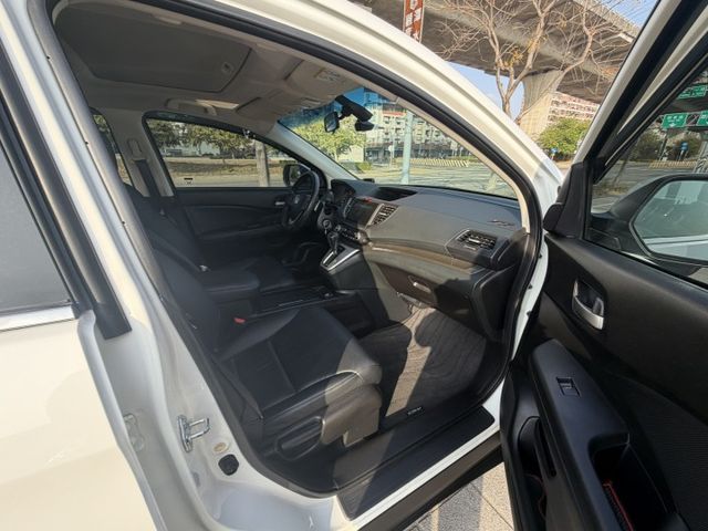 2.4cc最頂配 S版 4.5代小改款 全車原版件 白色 僅跑16萬  第14張相片