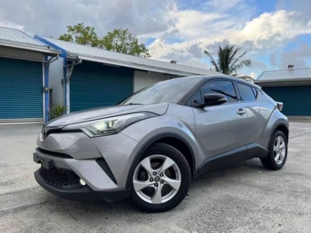 TOYOTA豐田 C-HR  第1張相片