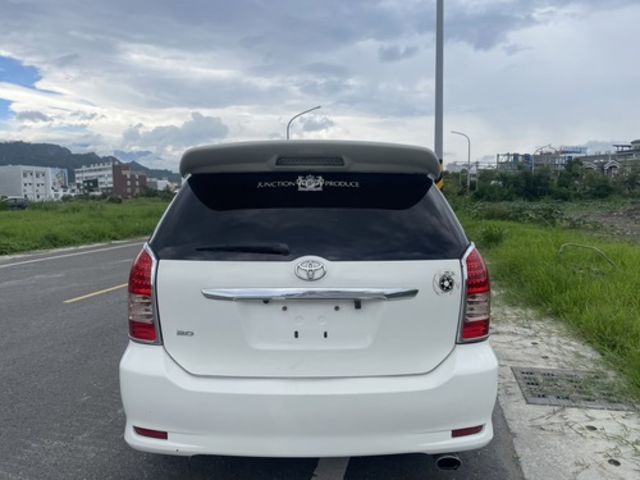 TOYOTA豐田 WISH  第4張相片
