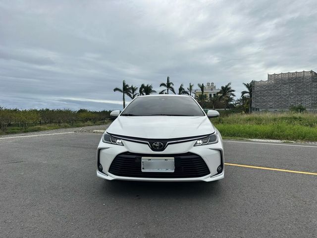 TOYOTA豐田 ALTIS  第3張相片