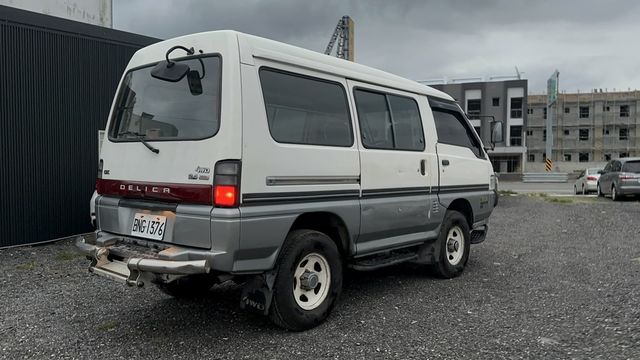 MITSUBISHI三菱 DELICA  第2張相片