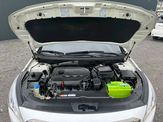 HYUNDAI現代 SONATA  第6張相片