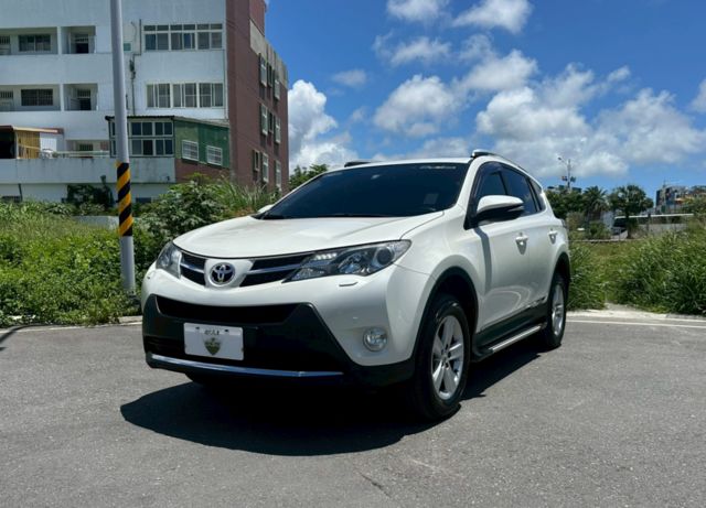 TOYOTA豐田 RAV4  第1張相片