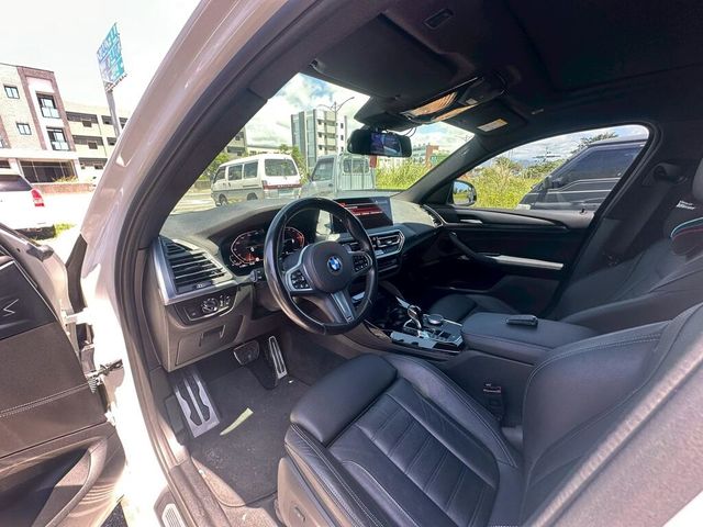 BMW寶馬 X4 XDRIVE30I  第5張相片