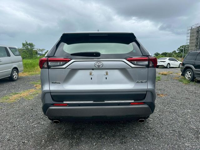 TOYOTA豐田 RAV4  第4張相片