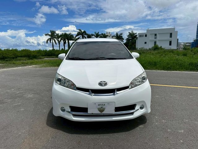 TOYOTA豐田 WISH  第3張相片