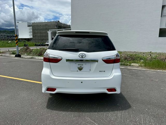 TOYOTA豐田 WISH  第4張相片