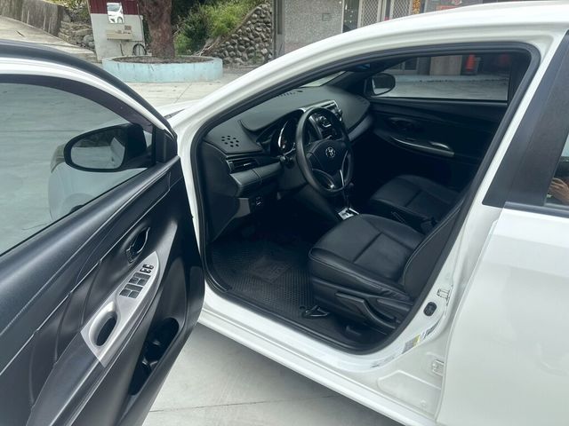 TOYOTA豐田 YARIS  第9張相片