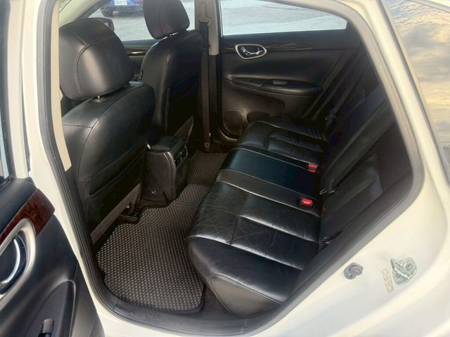 NISSAN日產 SENTRA  第8張相片