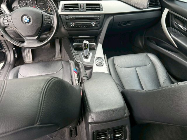 BMW寶馬 328I  第5張相片