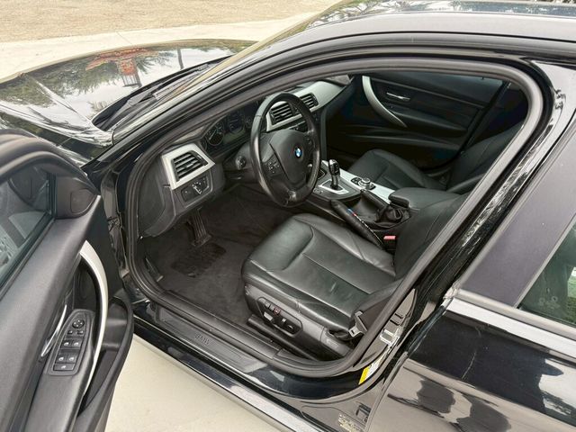 BMW寶馬 328I  第8張相片