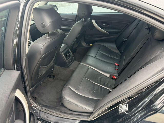 BMW寶馬 328I  第9張相片