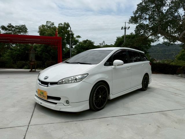 TOYOTA豐田 WISH  第1張相片