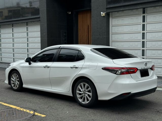 TOYOTA豐田 CAMRY  第2張相片