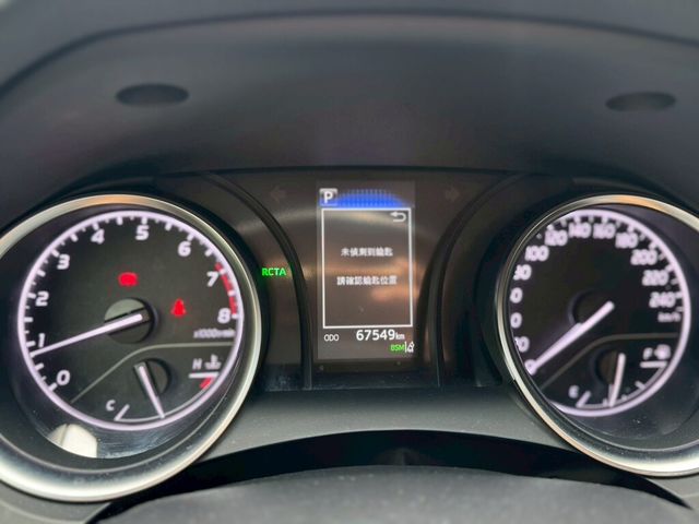 TOYOTA豐田 CAMRY  第7張相片