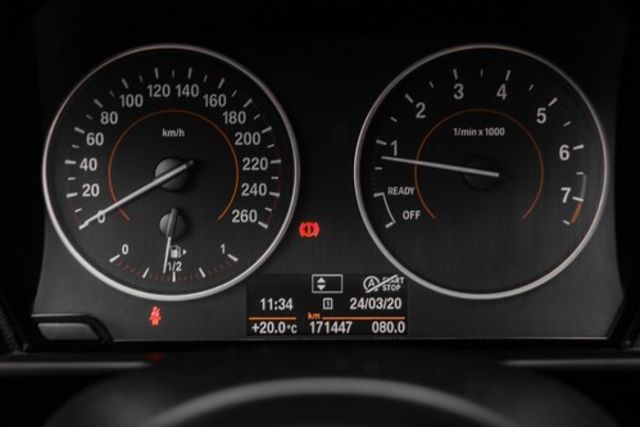 BMW寶馬 118I  第5張相片