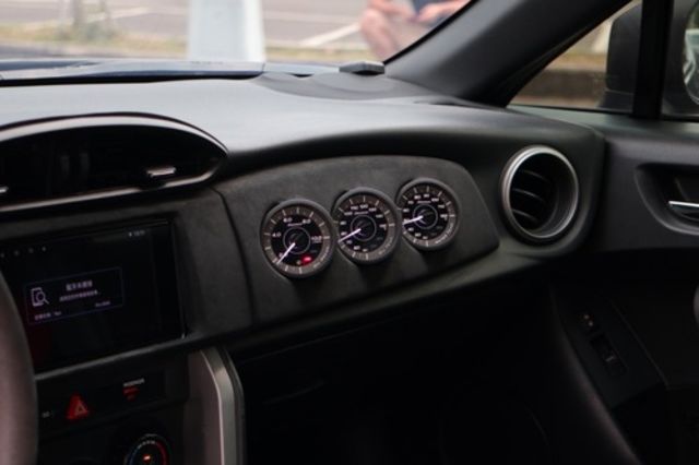 TOYOTA豐田 86  第3張相片