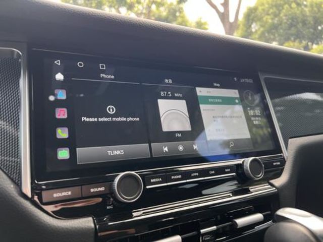 PORSCHE保時捷 MACAN S  第8張相片