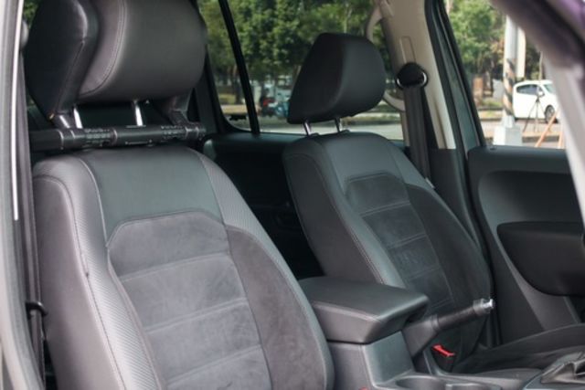 VOLKSWAGEN福斯 AMAROK  第4張相片