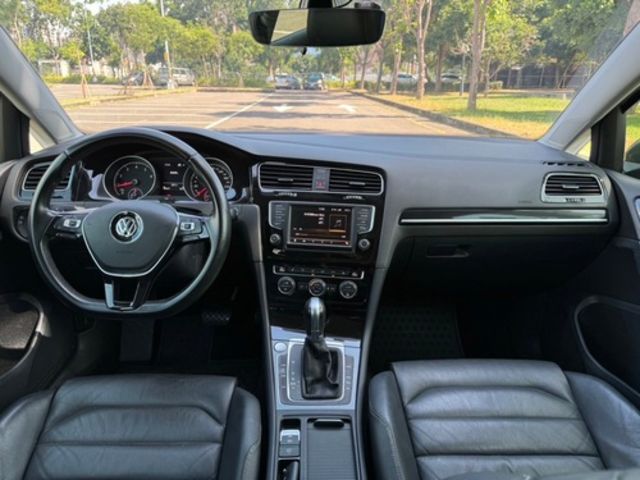 VOLKSWAGEN福斯 GOLF  第3張相片