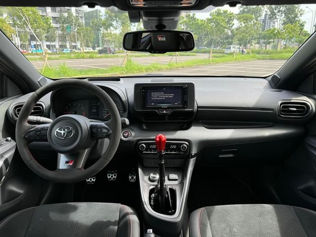 TOYOTA豐田 GR YARIS  第13張相片