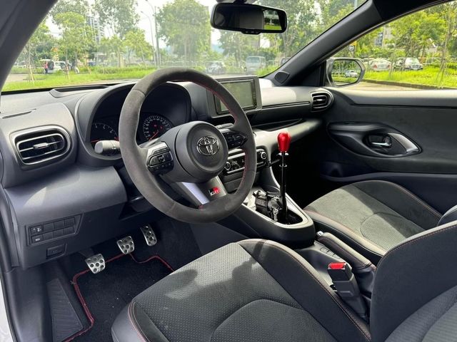 TOYOTA豐田 GR YARIS  第14張相片
