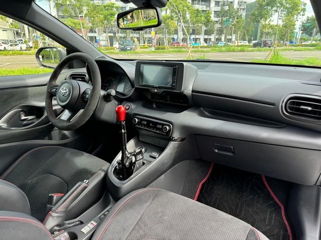 TOYOTA豐田 GR YARIS  第15張相片