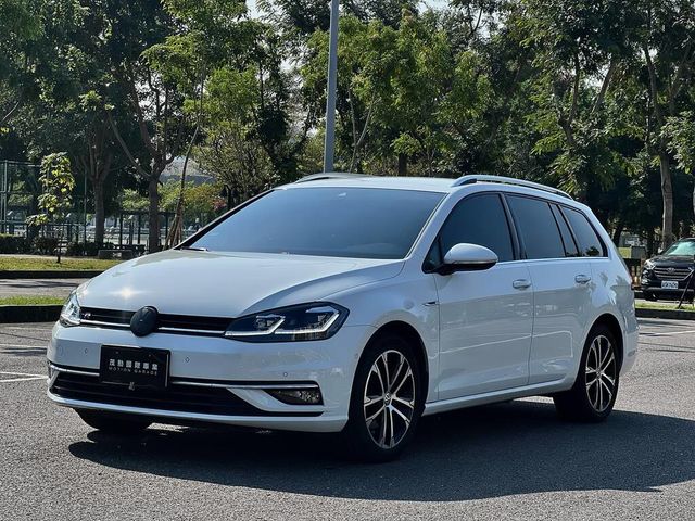 VOLKSWAGEN福斯 GOLF VARIANT  第1張相片
