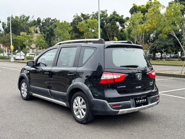 NISSAN日產 LIVINA  第6張相片