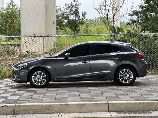 MAZDA馬自達 MAZDA 3  第1張相片