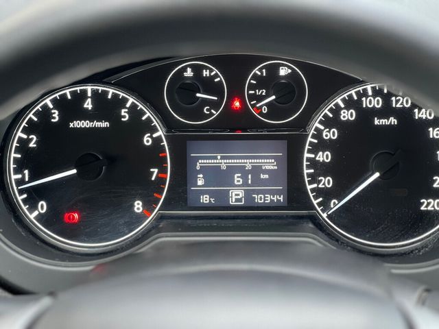 NISSAN日產 TIIDA  第4張相片