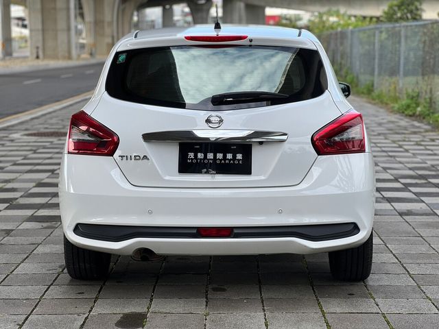 NISSAN日產 TIIDA  第7張相片