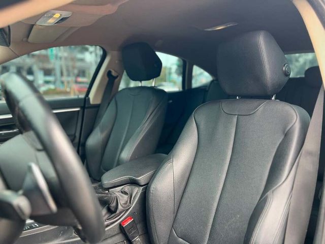 BMW寶馬 420I CONVERTIBLE  第8張相片