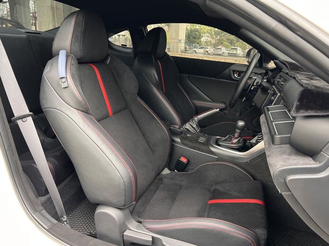 SUBARU速霸陸 BRZ  第6張相片
