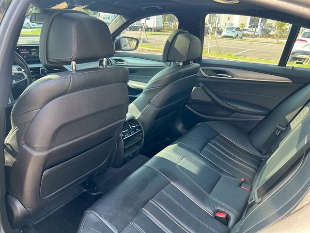 BMW寶馬 540I  第4張相片