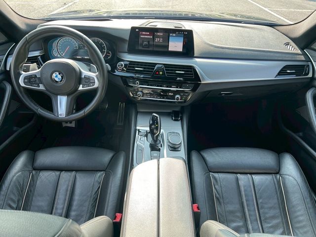 BMW寶馬 540I  第7張相片