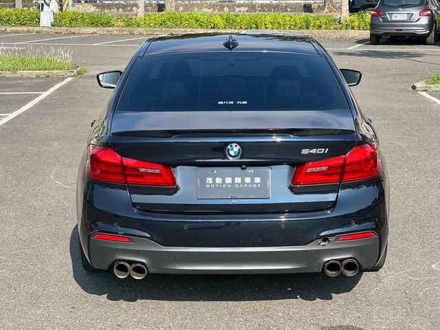 BMW寶馬 540I  第9張相片