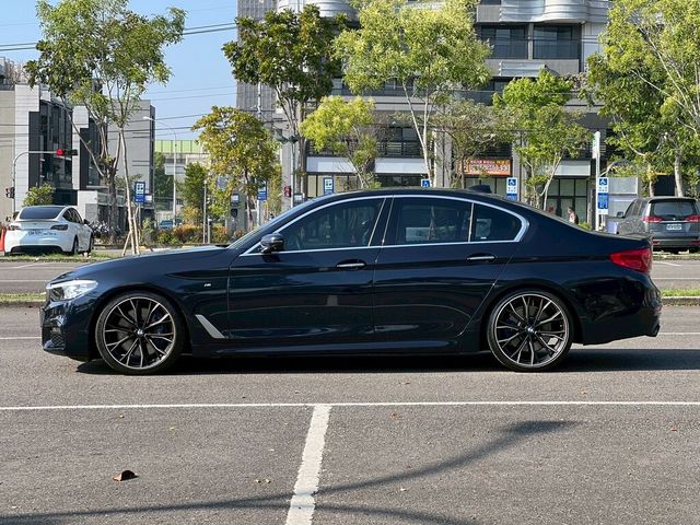 BMW寶馬 540I  第11張相片