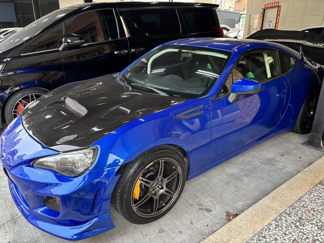 SUBARU速霸陸 BRZ  第2張相片