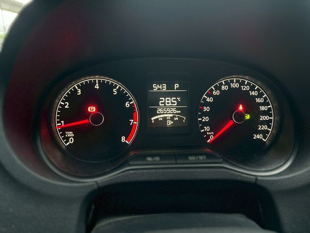 VOLKSWAGEN福斯 POLO  第5張相片
