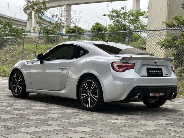 TOYOTA豐田 86  第5張相片