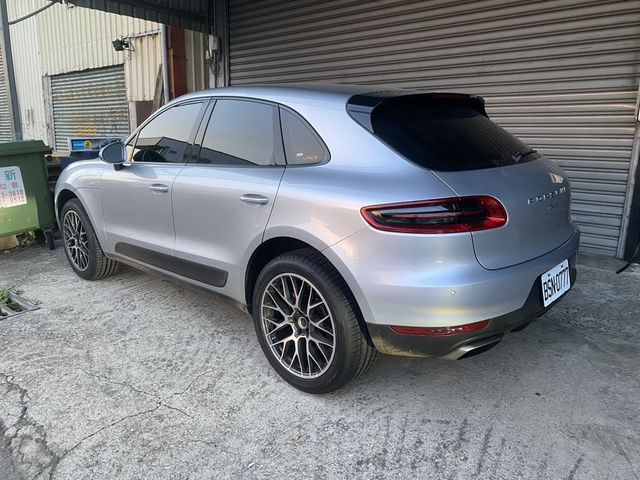 PORSCHE保時捷 MACAN  第3張相片