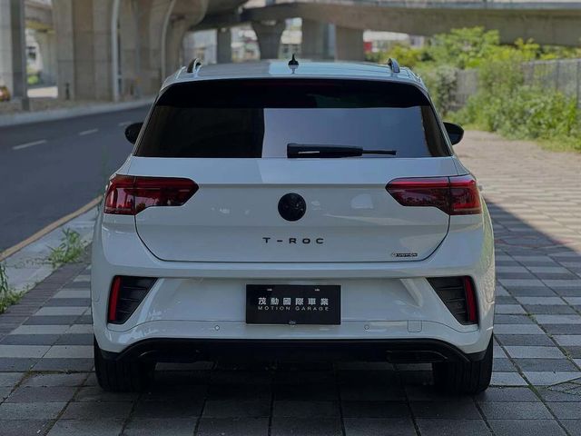 VOLKSWAGEN福斯 T-ROC  第2張相片