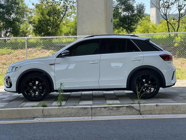 VOLKSWAGEN福斯 T-ROC  第4張相片