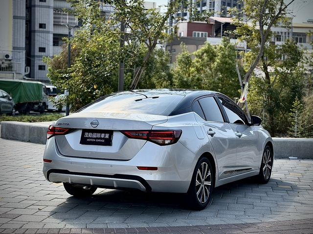 NISSAN日產 SENTRA  第4張相片