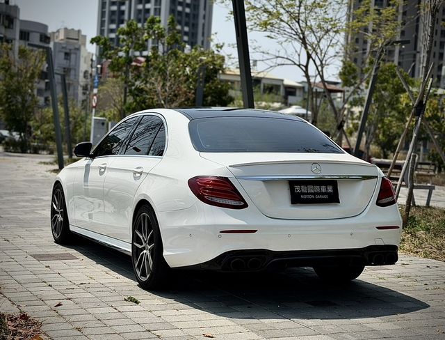 M-BENZ賓士 E200  第4張相片